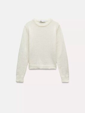 Zara Soft Cream Textured Crew Sweatshirt
